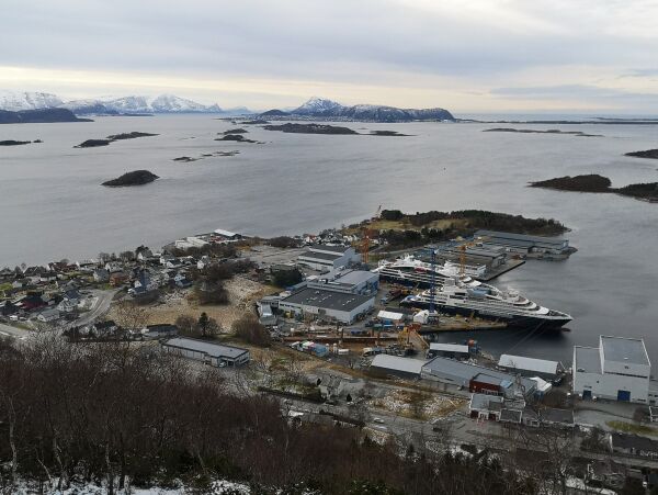 Mistanke om Covid-19-smitte hos arbeidar ved Vard Søviknes