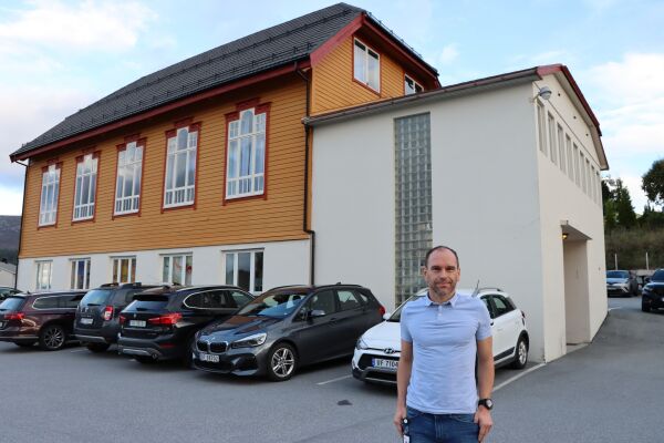 Ny skule på Eidet vil vere lønnsam i eit lengre perspektiv