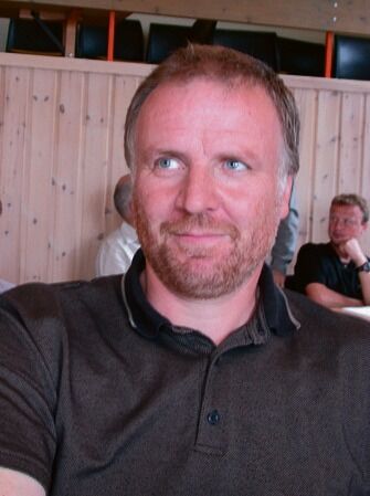 Driv generasjonsgard på Harøya