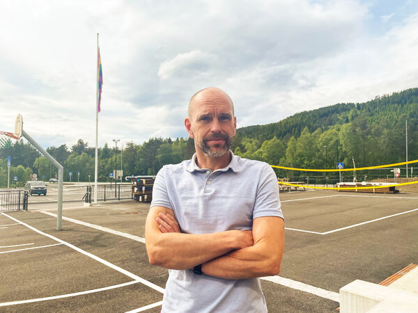 Flagget hamna i kontainaren