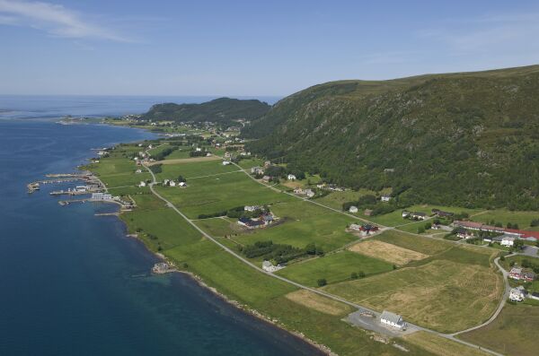 Løyvde midlar til breibandutbygging på øyane