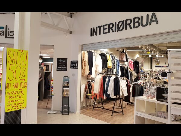Interiørbua på Vatne blir avvikla