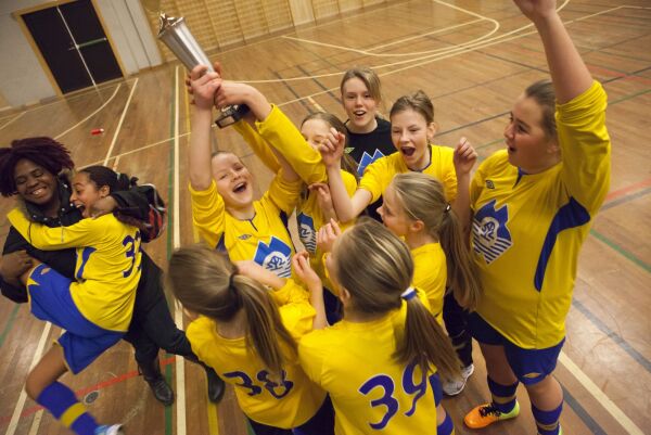 Tolvåringane tok gullet i J13-KM