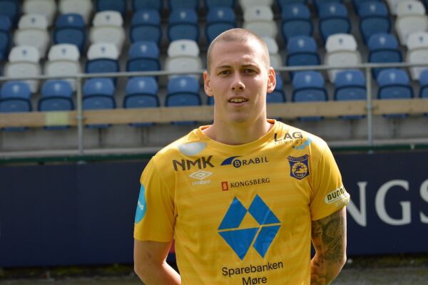 Ola trykte inn angreknappen