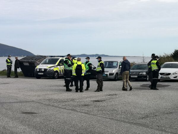 Politimeisteren forsvarer ressursbruken