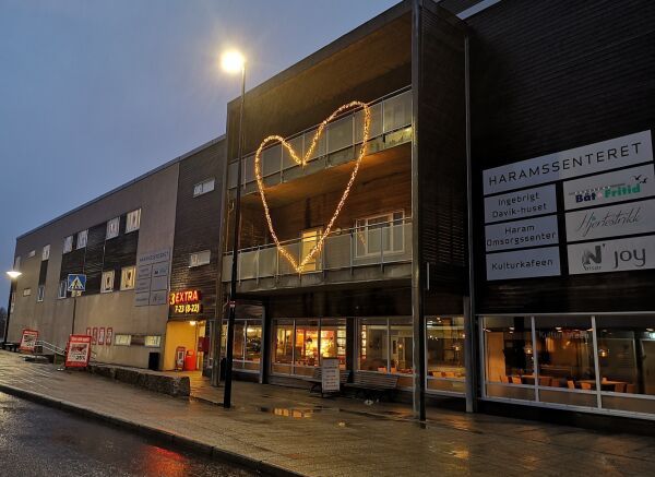 Nei til rasering av tilbodet ved Haram omsorgssenter