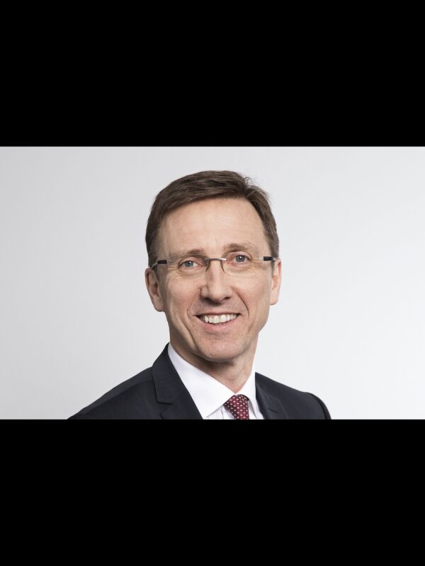 Vardsjef går av