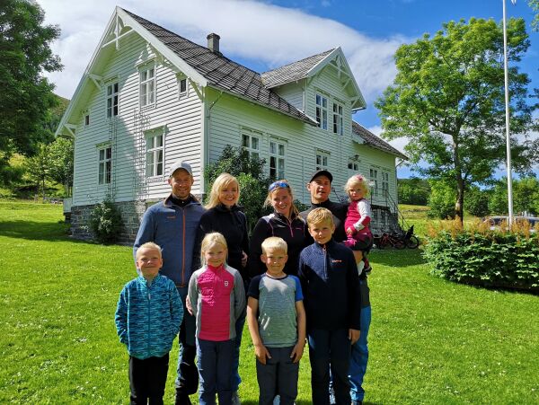 Turistane stortrivst på Lepsøya