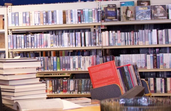 Meiropne bibliotek i Brattvåg, Moa, Sjøholt og Skodje