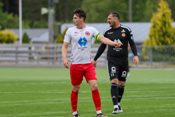 Ellevill målfest då Ravn berga uavgjort på overtid
