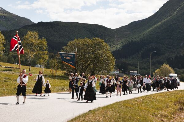 Bildedryss frå 17. mai