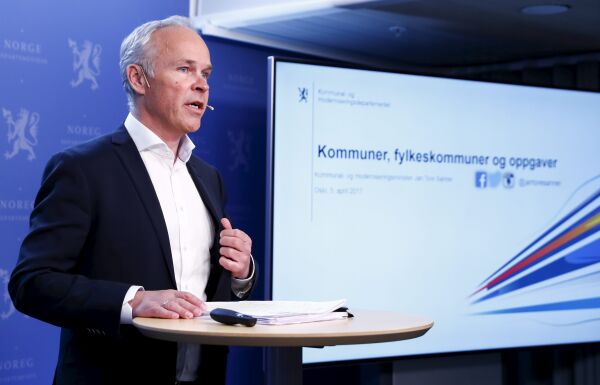 Ny rapport kritiserer kommune-avrøystingar