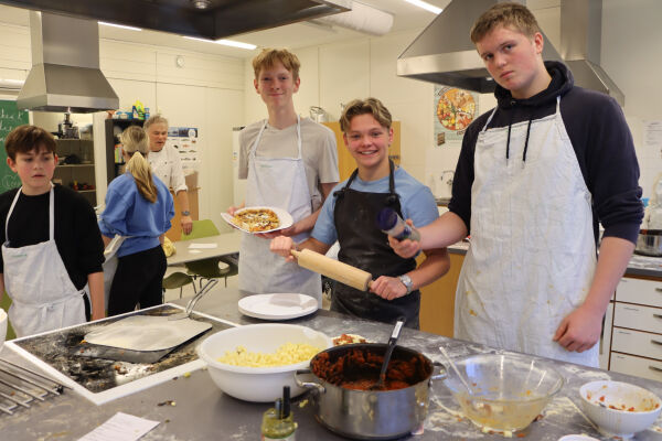 Serverte 125 pizza på 1,5 time!