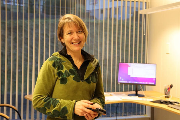 Demokrati på stram line