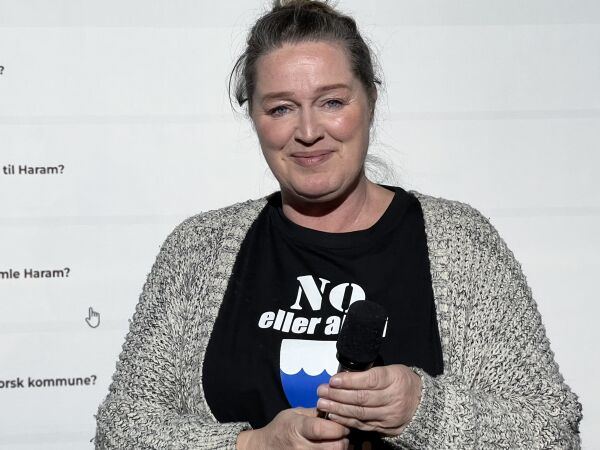 Meir pengar til læremidlar